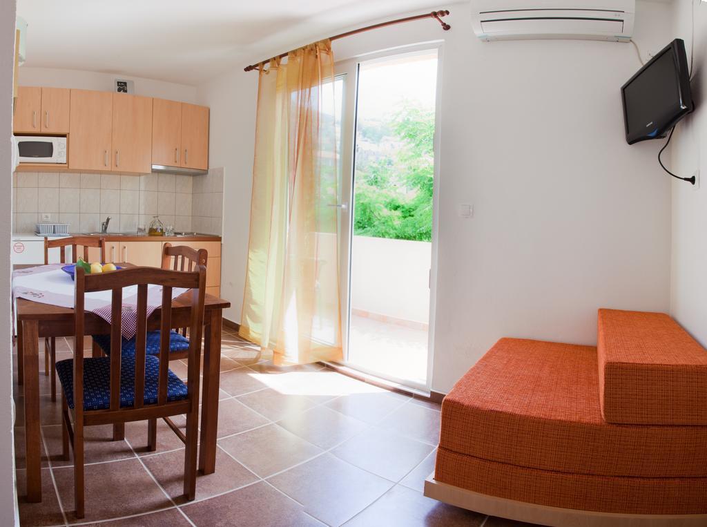 Apartment Sangaleti Lastovo Exteriör bild